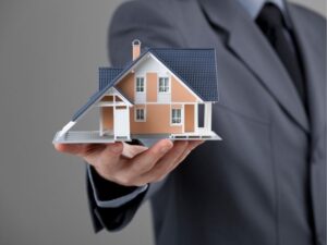 How to Get Your Real Estate License in Florida: The Ultimate Guide