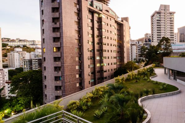 Real estate market trends for investors